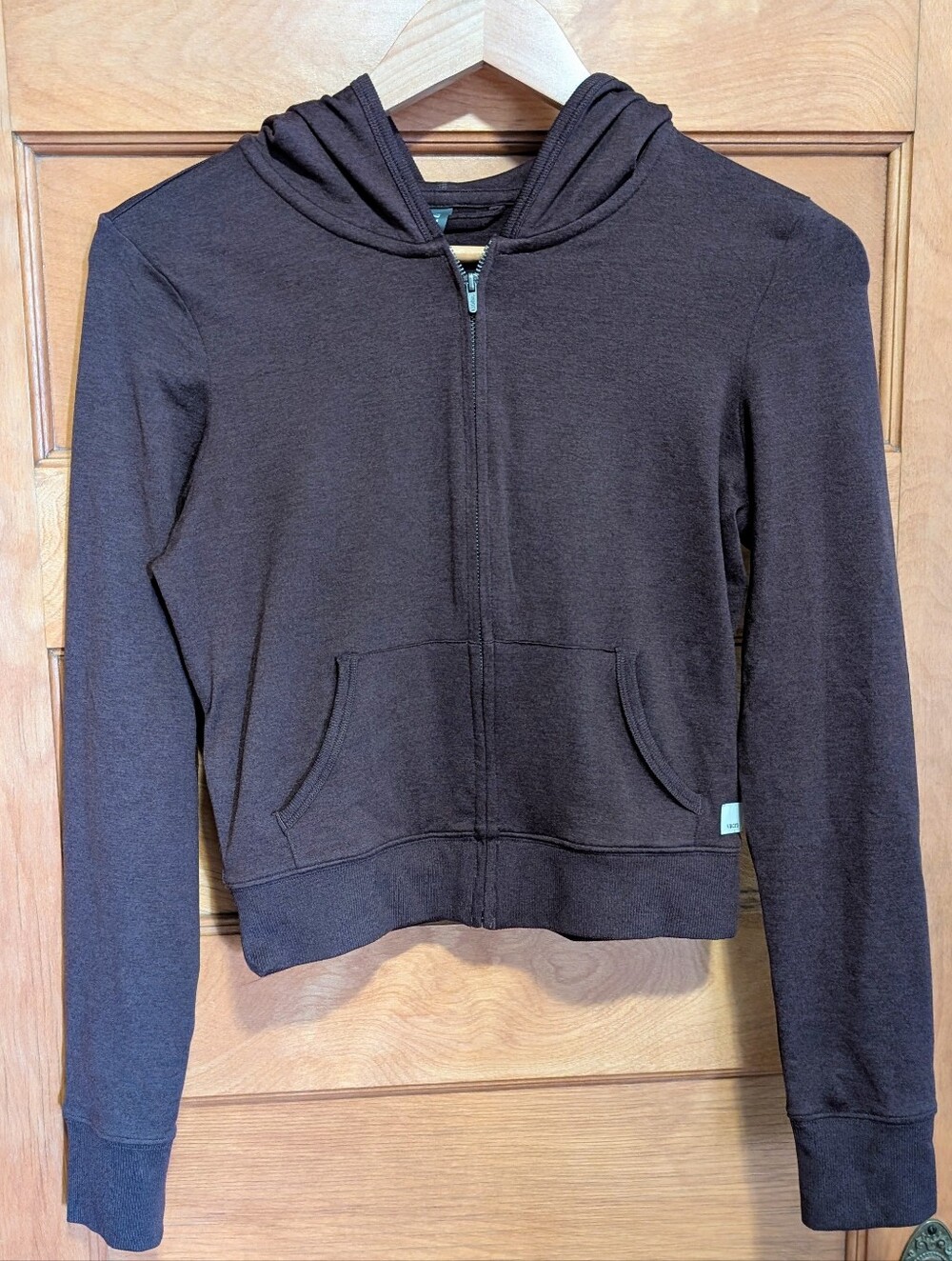 Vuori Women’s Halo Performance Hoodie — style VW201